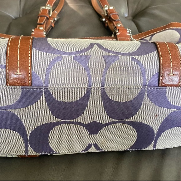 COACH Signature Jacquard Tote - Picture 5 of 6